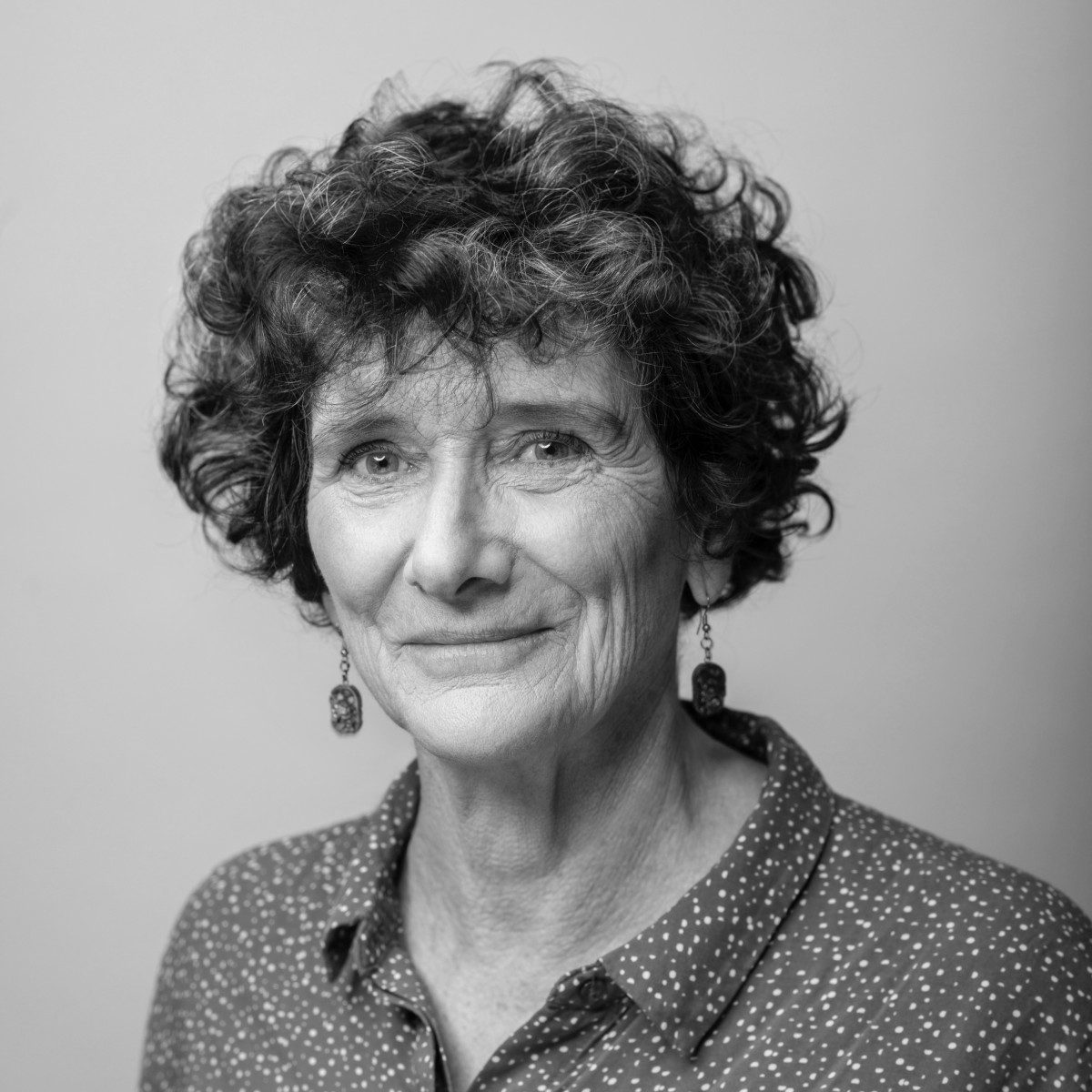 Isabelle Autissier : Au-delà De La Voile, Une Vision Du Collectif Isabelle Autissier : Au-delà De La Voile, Une Vision Du Collectif