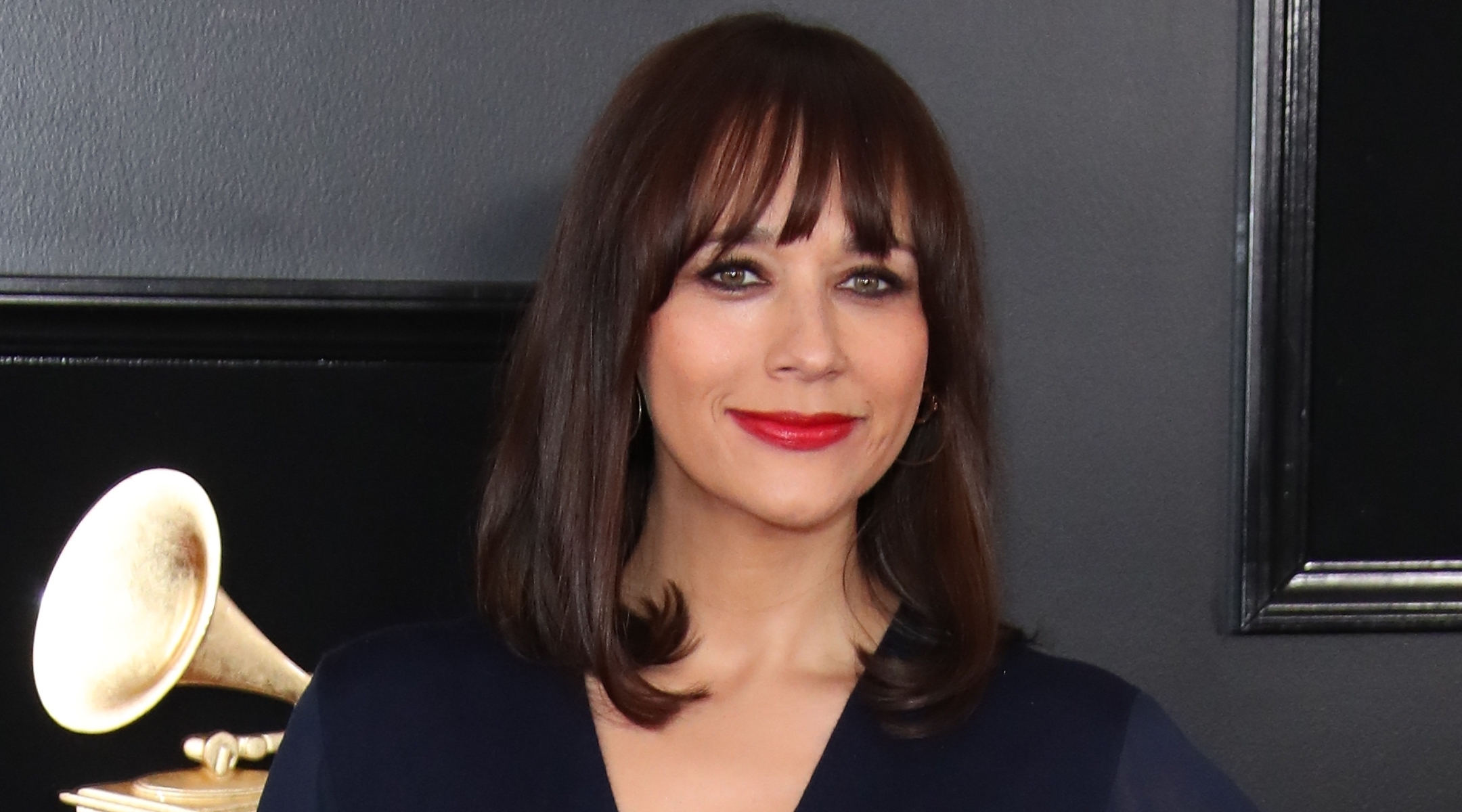 Issa Rae, Rashida Jones & Tracee Ellis Ross Discuss Black Mirror: An Essence Interview Issa Rae, Rashida Jones & Tracee Ellis Ross Discuss Black Mirror: An Essence Interview