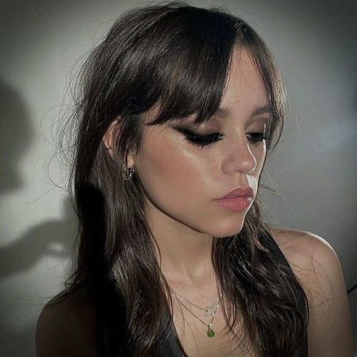 Jenna Ortega És A Színésznői Ikonja Jenna Ortega És A Színésznői Ikonja