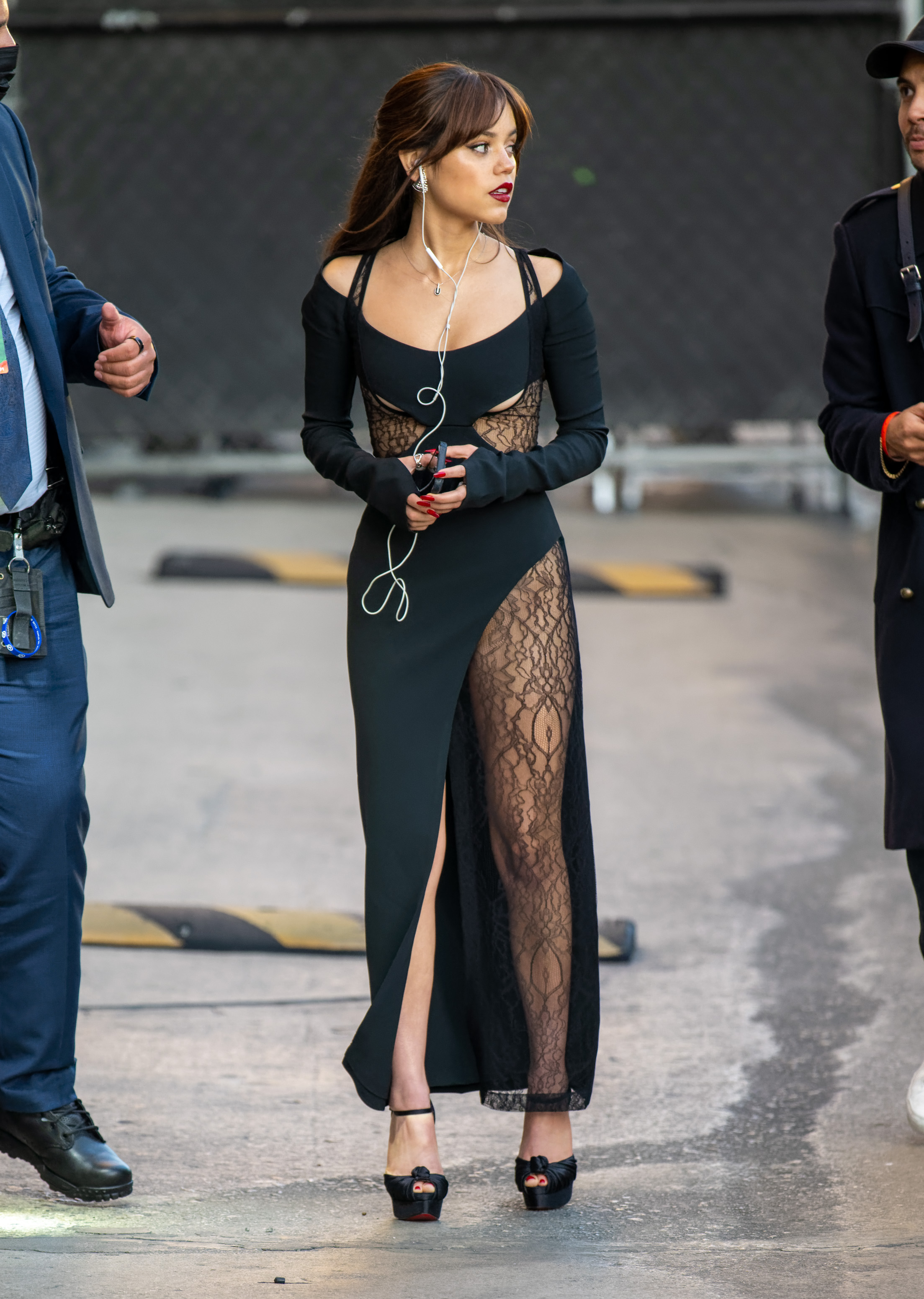 Jenna Ortega's Appearance Changes: A Decade Difference? Jenna Ortega's Appearance Changes: A Decade Difference?