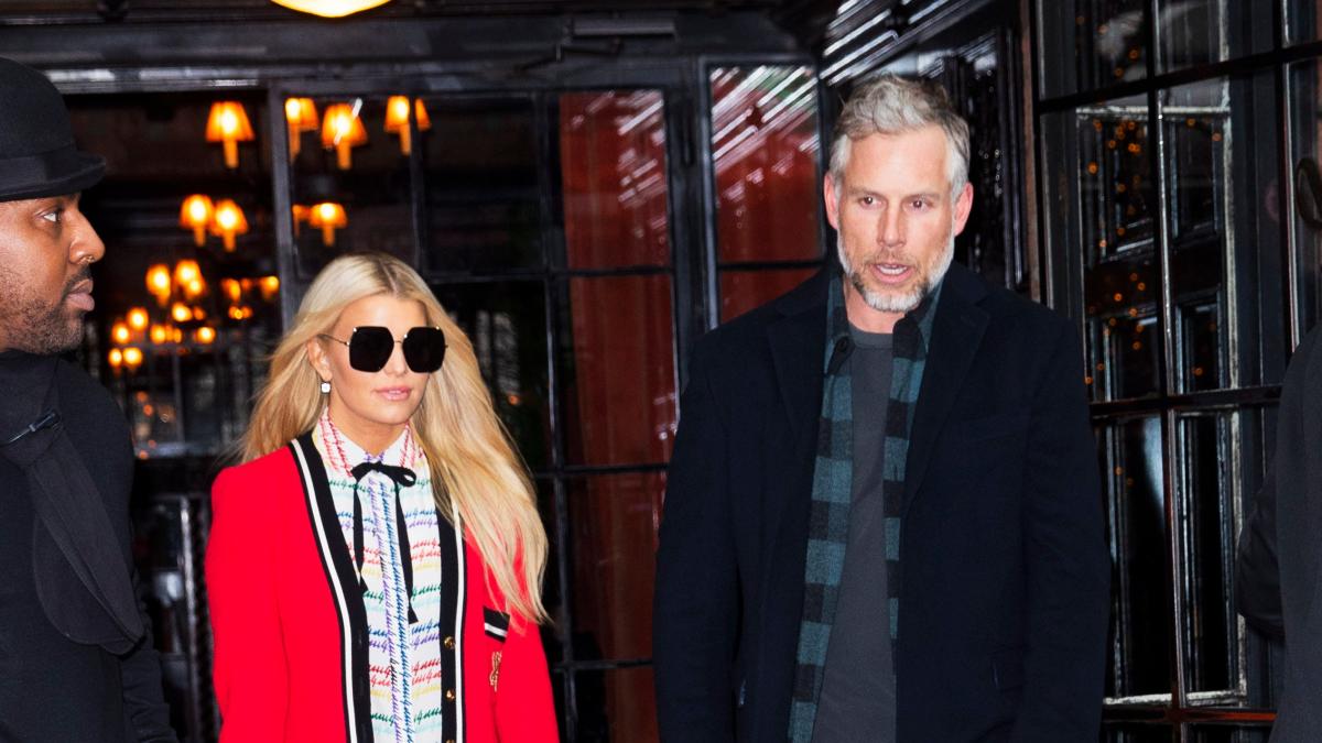 Jessica Simpson's Ex Eric Johnson Supported Her New Music Jessica Simpson's Ex Eric Johnson Supported Her New Music