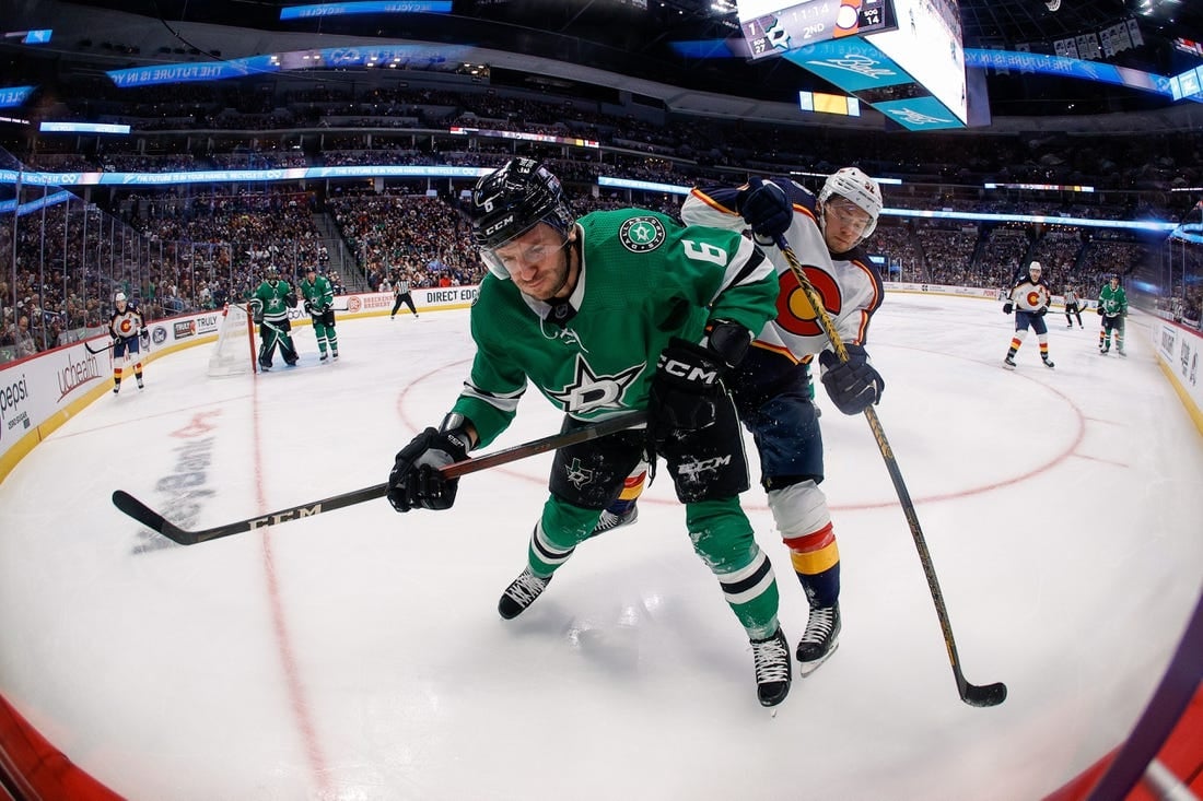 Johnston's Record-Breaking Goal Propels Stars To Victory Over Avalanche Johnston's Record-Breaking Goal Propels Stars To Victory Over Avalanche