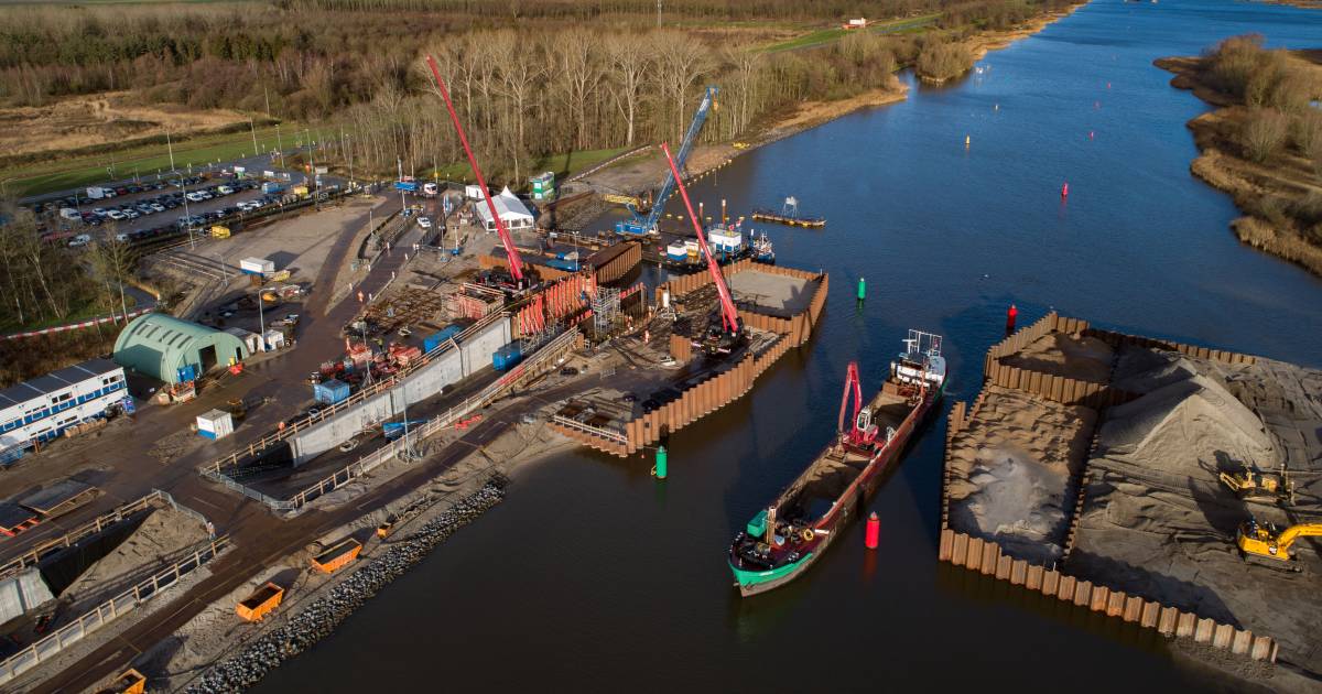 Juridische Strijd: Kampen Eist Stroomnetaansluiting Van Enexis Via Kort Geding