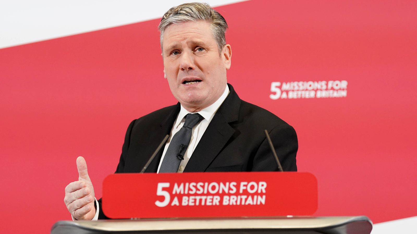 Keir Starmer's New Immigration Policy: A Response To The Farage Threat Keir Starmer's New Immigration Policy: A Response To The Farage Threat