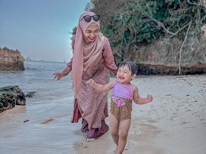 Keseruan Ria Ricis Dan Moana Rayakan Lebaran Di Bali Dan Sumba: 7 Foto Menarik Keseruan Ria Ricis Dan Moana Rayakan Lebaran Di Bali Dan Sumba: 7 Foto Menarik