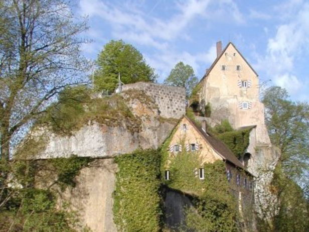 Kirschblütenfest In Pretzfeld: Termine Und Highlights Der Fränkischen Schweiz Kirschblütenfest In Pretzfeld: Termine Und Highlights Der Fränkischen Schweiz