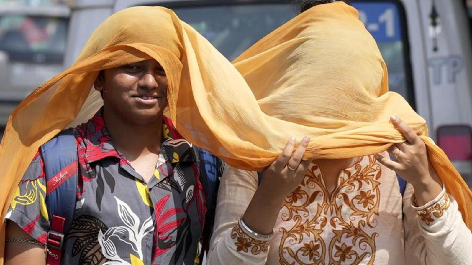 Kolkata Temperature Forecast: March Heatwave Warning Kolkata Temperature Forecast: March Heatwave Warning