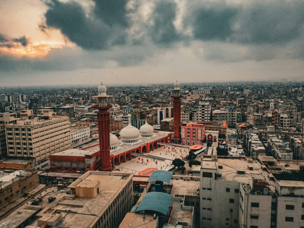 KSE 100 Plunges 6%+ After KSE 100 Plunges 6%+ After
