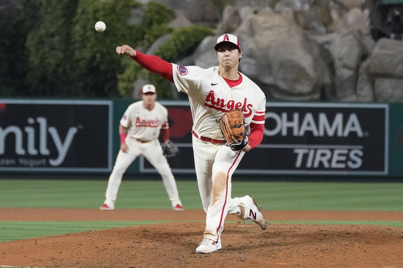 Kyren Pari's Heroics Lift Angels Over White Sox Despite Rain Delay Kyren Pari's Heroics Lift Angels Over White Sox Despite Rain Delay