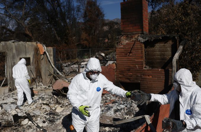 LA Fires: Landlords Accused Of Price Gouging Amidst Crisis LA Fires: Landlords Accused Of Price Gouging Amidst Crisis