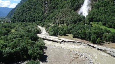 Landslide Threat Prompts Urgent Livestock Evacuation In Swiss Alps Landslide Threat Prompts Urgent Livestock Evacuation In Swiss Alps