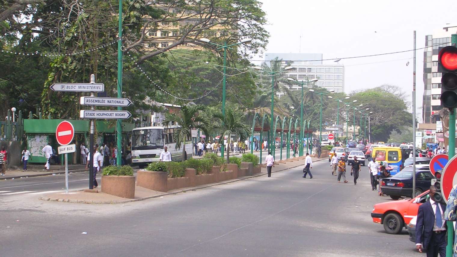 Le Projet D'Adressage D'Abidjan : Plus De 14 000 Voies Répertoriées Le Projet D'Adressage D'Abidjan : Plus De 14 000 Voies Répertoriées