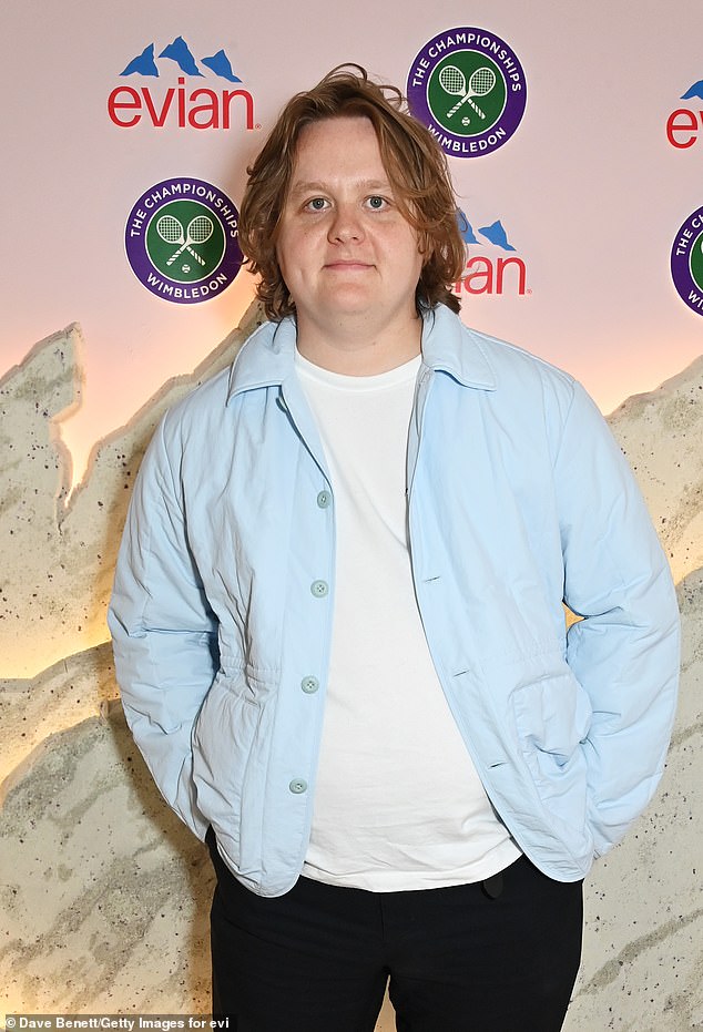 Lewis Capaldi Recording Studio: Comeback Plans Confirmed With New Farmhouse Studio Lewis Capaldi Recording Studio: Comeback Plans Confirmed With New Farmhouse Studio