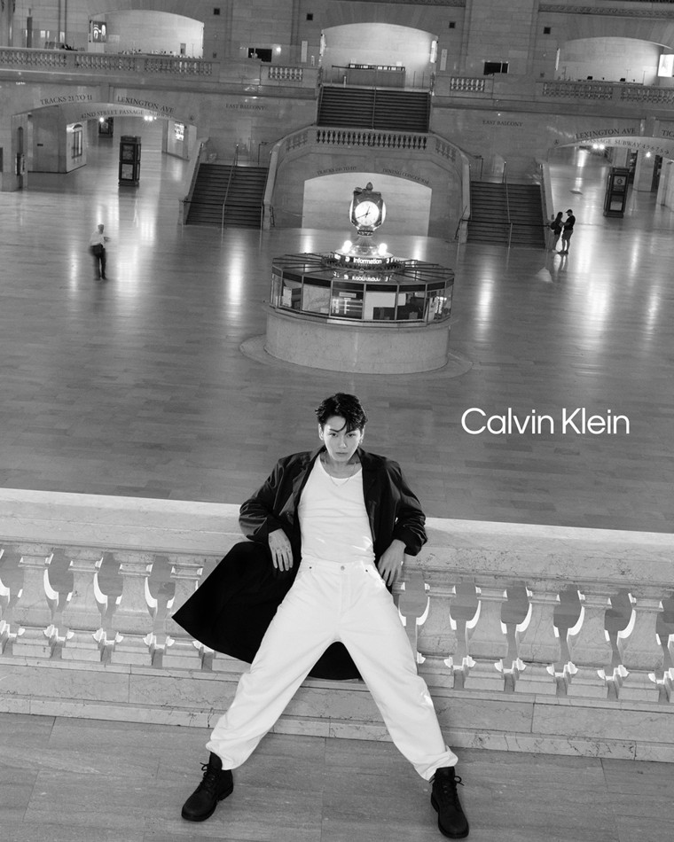 Lily Collins Stars In A Sexy Calvin Klein Campaign: See The Photos Lily Collins Stars In A Sexy Calvin Klein Campaign: See The Photos