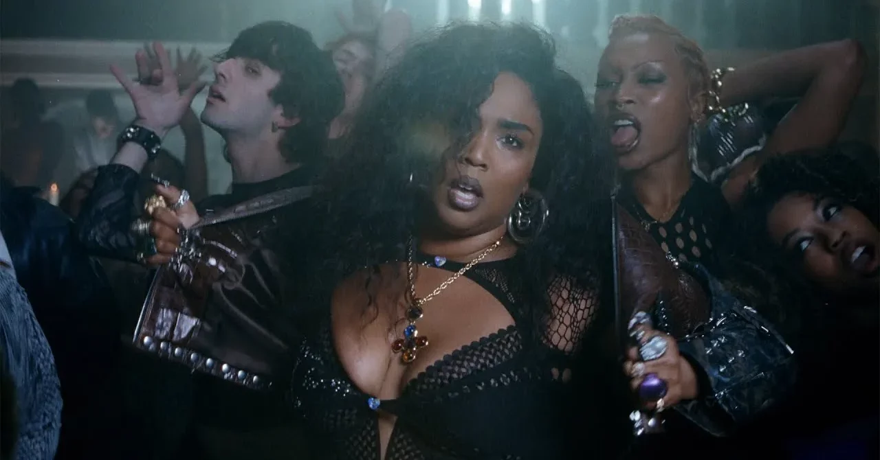 Lizzo In Real Life Tour Ticket Prices: A Comprehensive Overview Lizzo In Real Life Tour Ticket Prices: A Comprehensive Overview