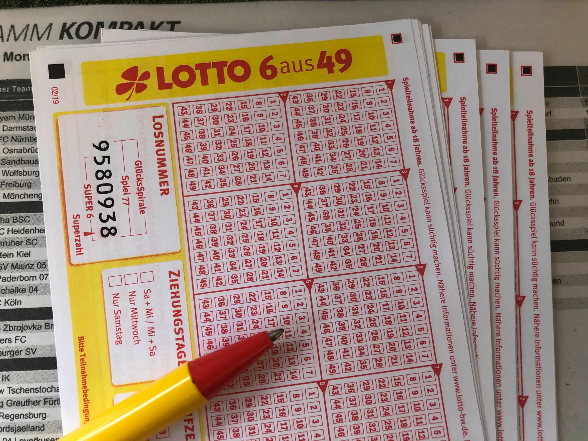 Lottozahlen 6aus49 Vom 12.04.2025: Die Aktuellen Gewinnzahlen Lottozahlen 6aus49 Vom 12.04.2025: Die Aktuellen Gewinnzahlen