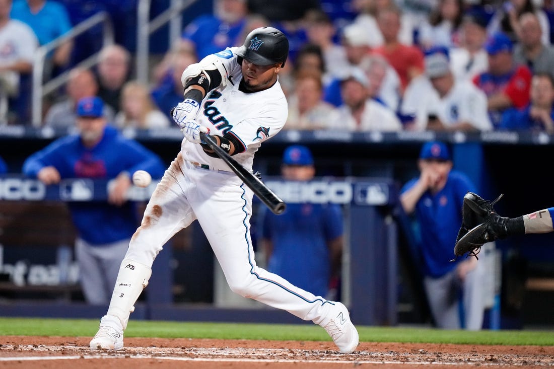 Luis Arraez And Jason Heyward In Padres Lineup For Crucial Game Against [Opponent]