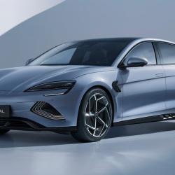 Luxury Carmakers Face Headwinds In China: BMW, Porsche, And Beyond Luxury Carmakers Face Headwinds In China: BMW, Porsche, And Beyond