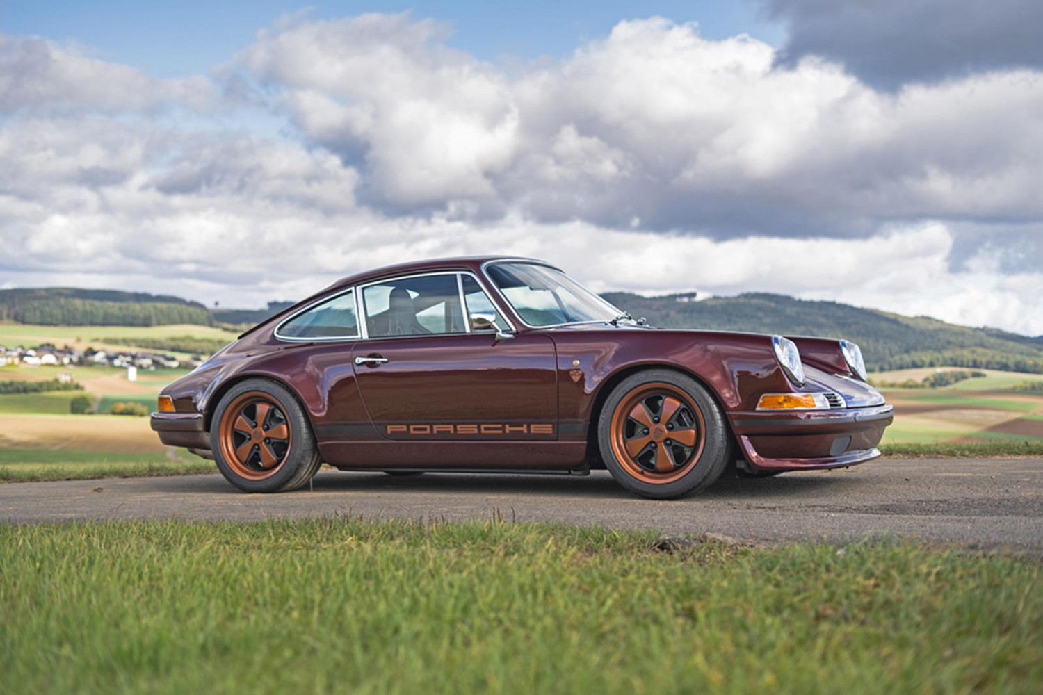 Luxus Extrák: 80 Millió Forintért Felvértezett Porsche 911 Luxus Extrák: 80 Millió Forintért Felvértezett Porsche 911