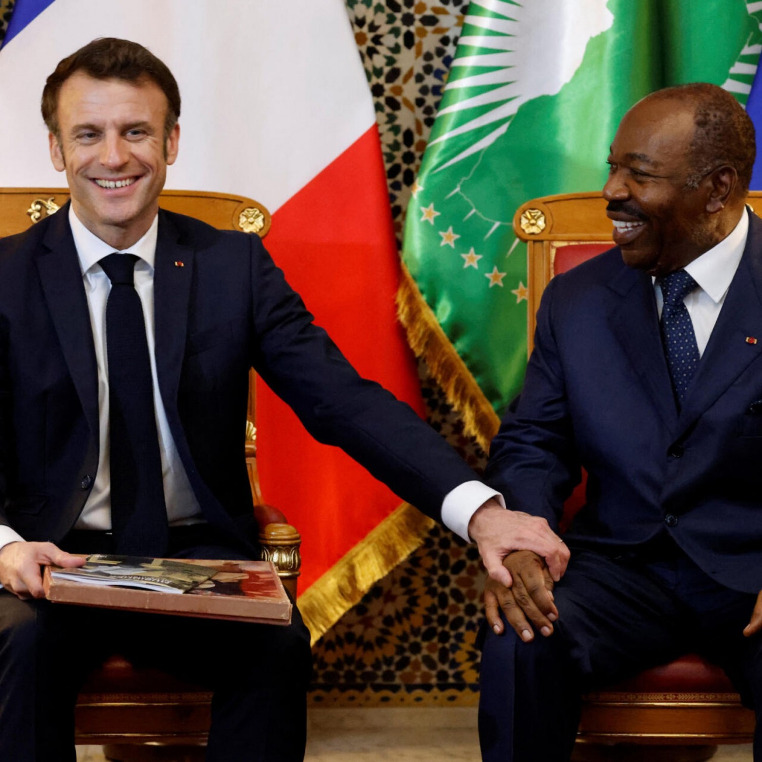 Macron Proclame La Fin De La Françafrique Depuis Le Gabon Macron Proclame La Fin De La Françafrique Depuis Le Gabon