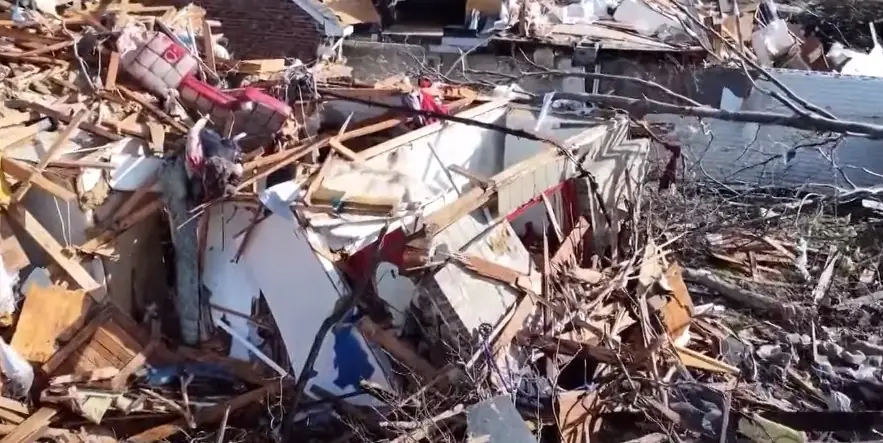 Major Tornado Outbreak: 25 Fatalities And Extensive Damage In Central US Major Tornado Outbreak: 25 Fatalities And Extensive Damage In Central US