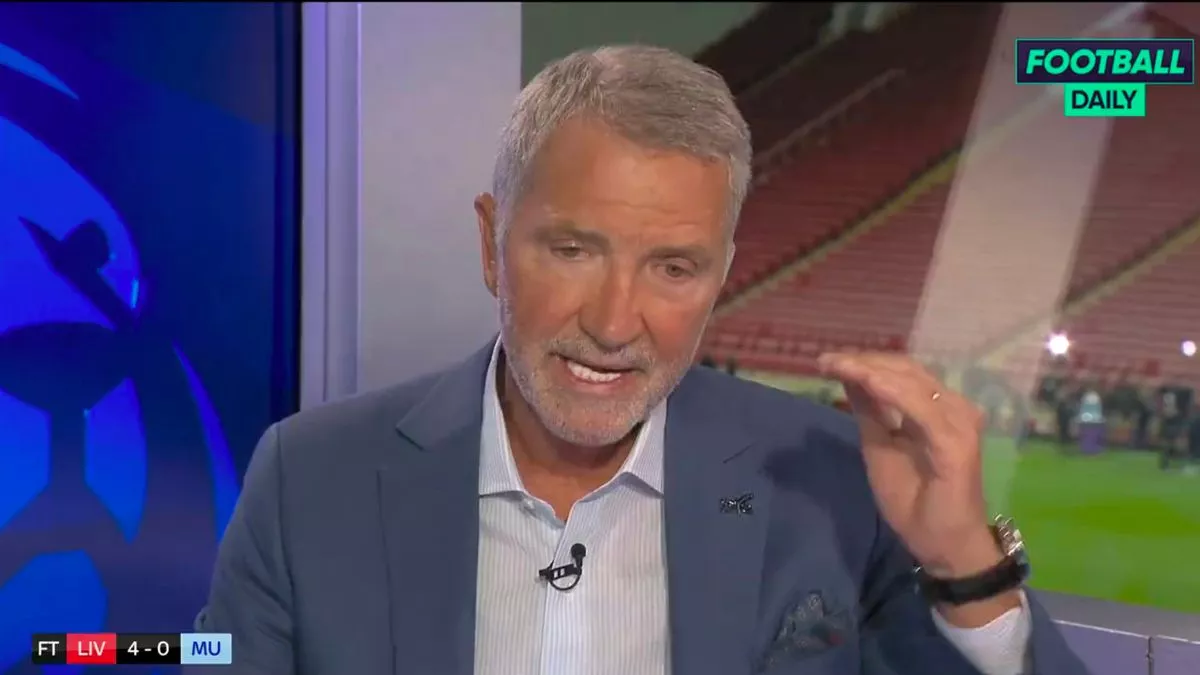Manchester United Transfer Policy Under Fire From Graeme Souness Manchester United Transfer Policy Under Fire From Graeme Souness
