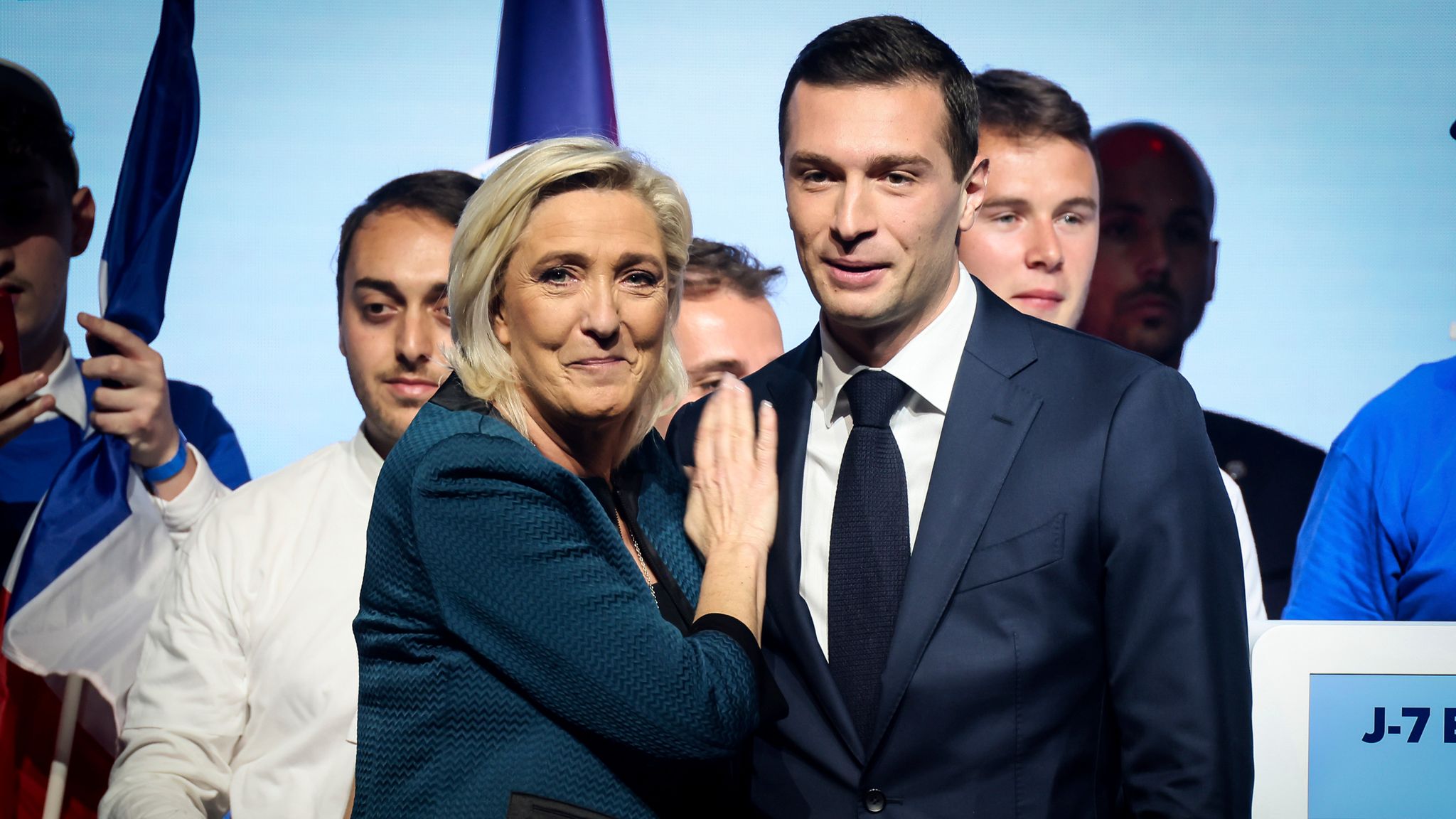 Marine Le Pen : Quand La Justice Intervient Marine Le Pen : Quand La Justice Intervient