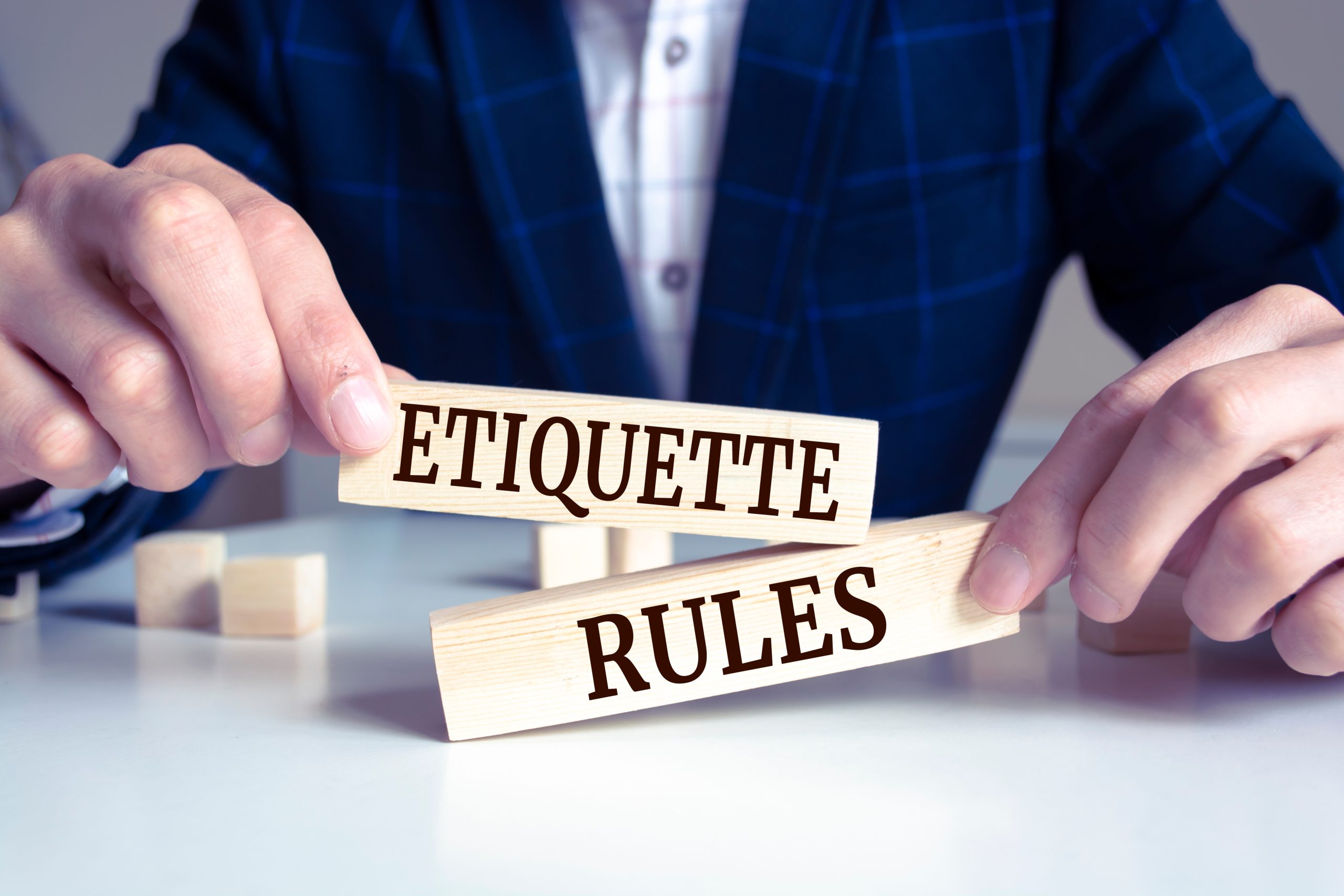 Mastering Office Lunch Etiquette: 6 Essential Rules Mastering Office Lunch Etiquette: 6 Essential Rules