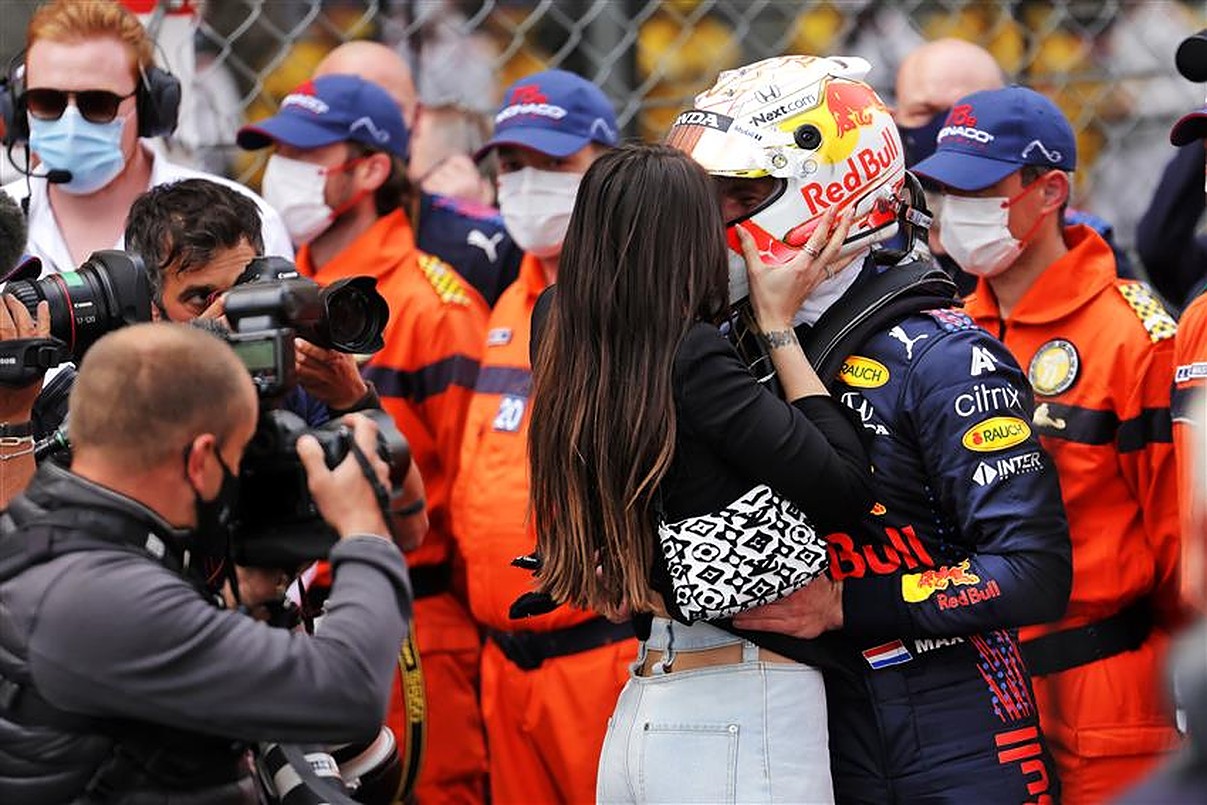 Max Verstappen And Kelly Piquet's Daughter: Lily's Birth Announced Max Verstappen And Kelly Piquet's Daughter: Lily's Birth Announced