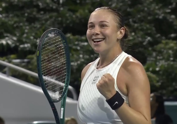 Miami Open: Anisimova Defeats Andreeva, Halts Unbeaten Streak Miami Open: Anisimova Defeats Andreeva, Halts Unbeaten Streak