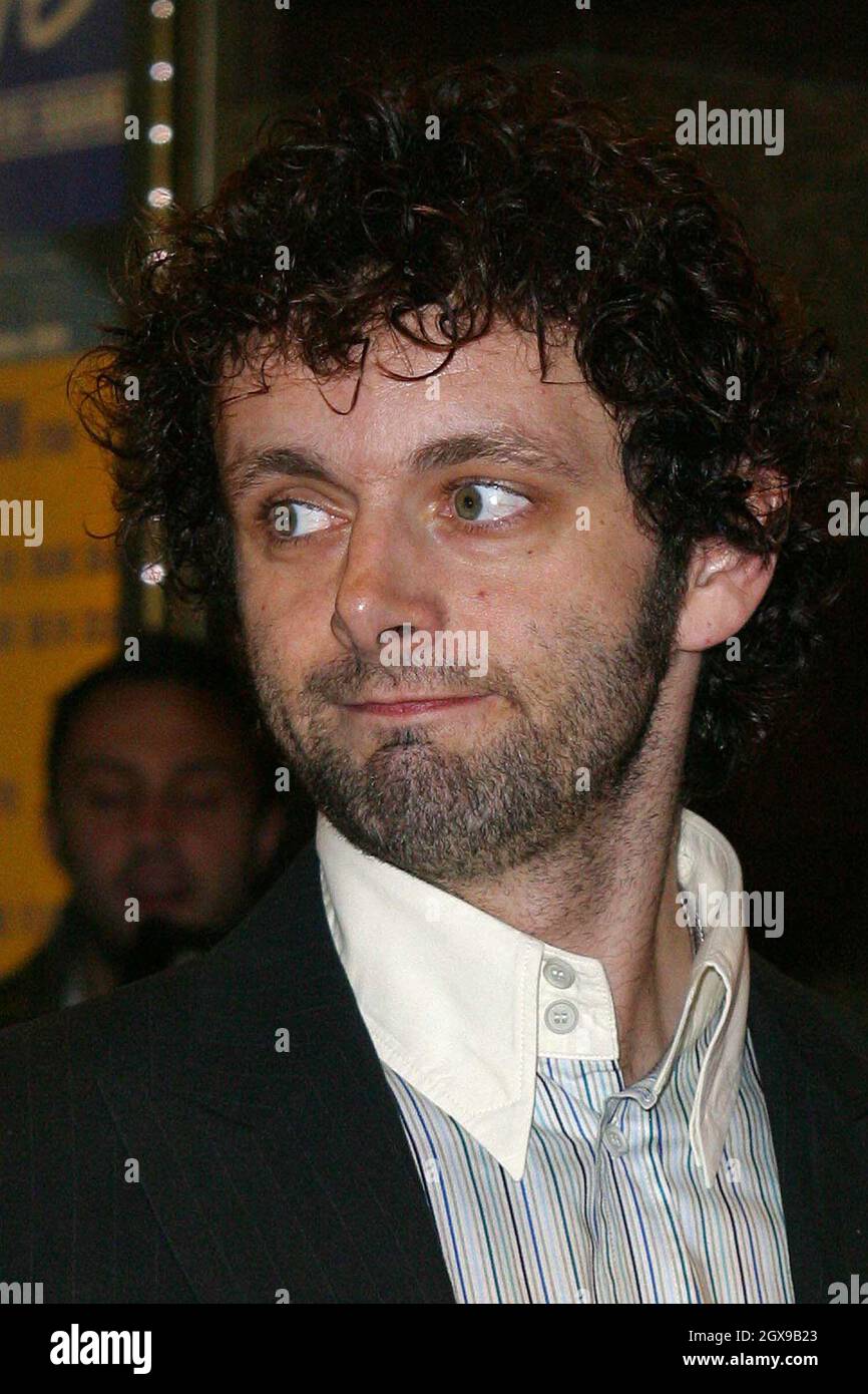 Michael Sheen Clears £1 Million In Debt For 900 People Michael Sheen Clears £1 Million In Debt For 900 People