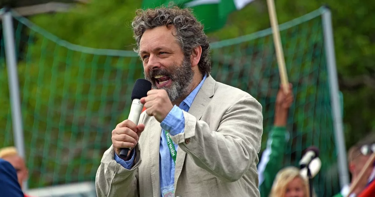 Michael Sheen Donates £100,000 To Clear £1 Million Debt For 900 People
