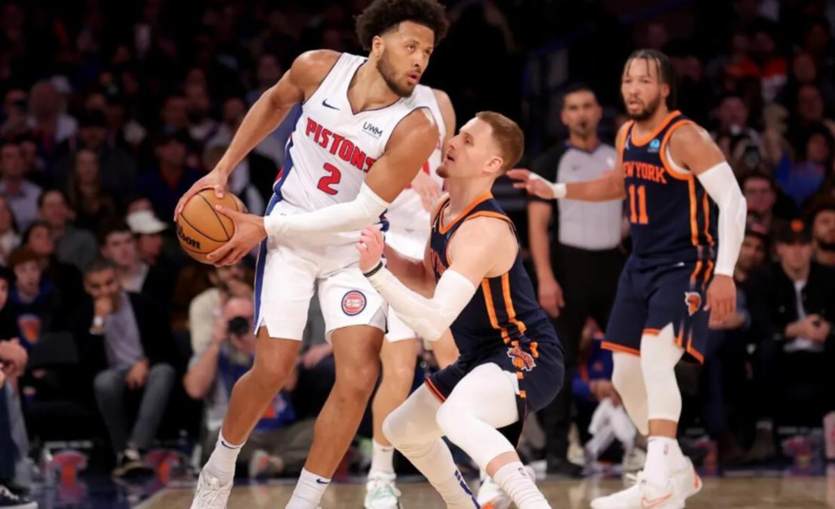 Missed Call Controversy: NBA Addresses Knicks-Pistons Game Ending Missed Call Controversy: NBA Addresses Knicks-Pistons Game Ending