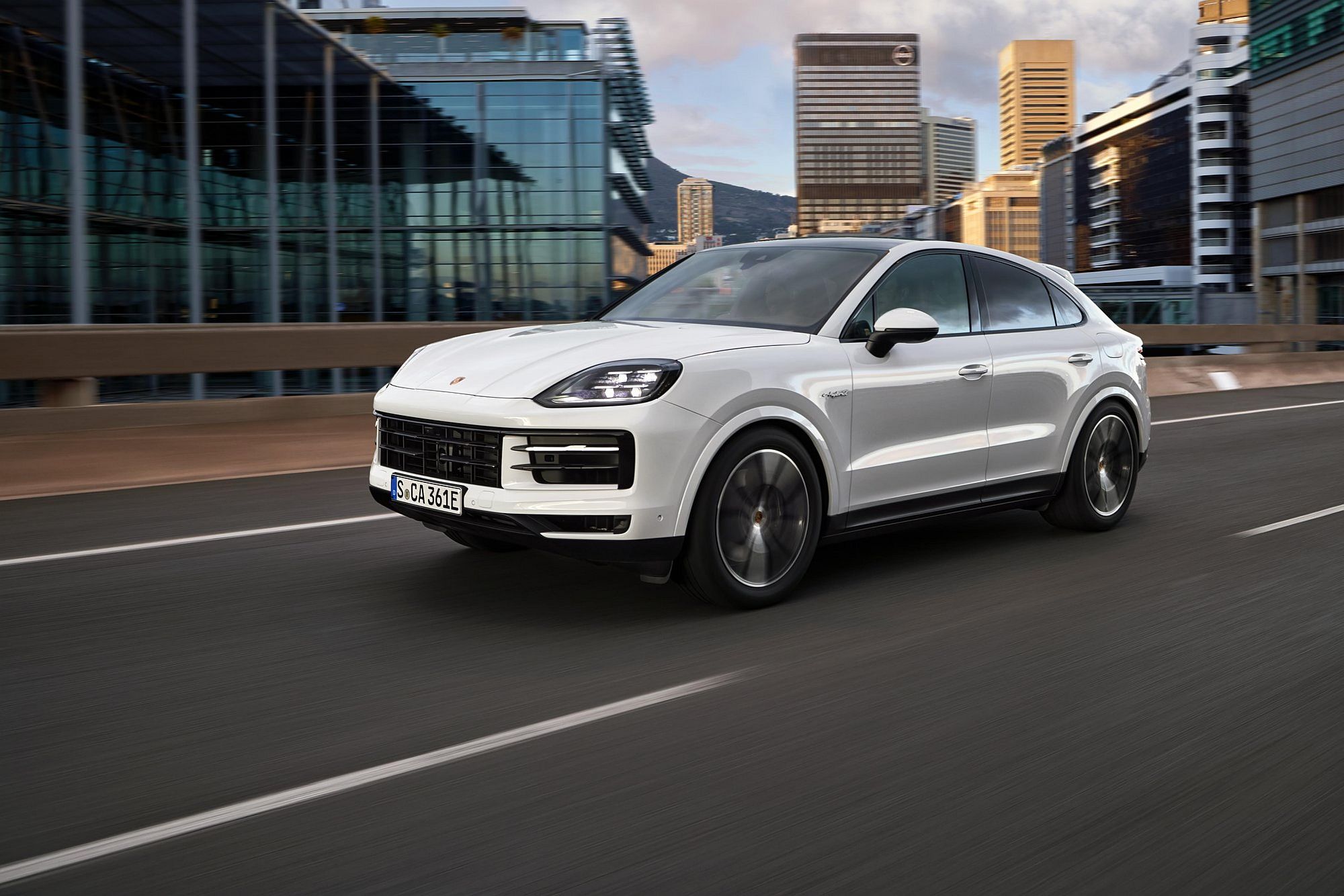 Moje Doświadczenie Z Porsche Cayenne GTS Coupe: Warto Kupić? Moje Doświadczenie Z Porsche Cayenne GTS Coupe: Warto Kupić?