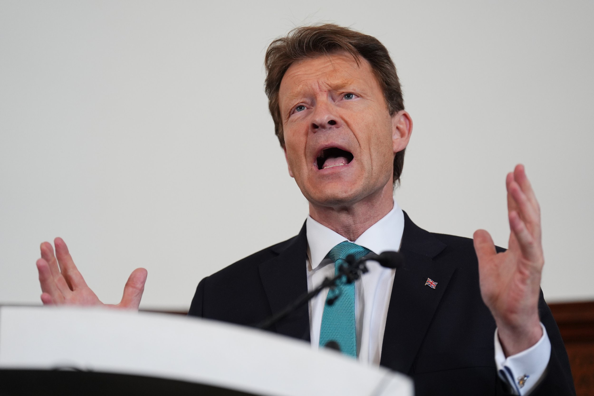 MP Treatment Controversy Triggers Mass Resignations In Reform UK's Branch Offices MP Treatment Controversy Triggers Mass Resignations In Reform UK's Branch Offices