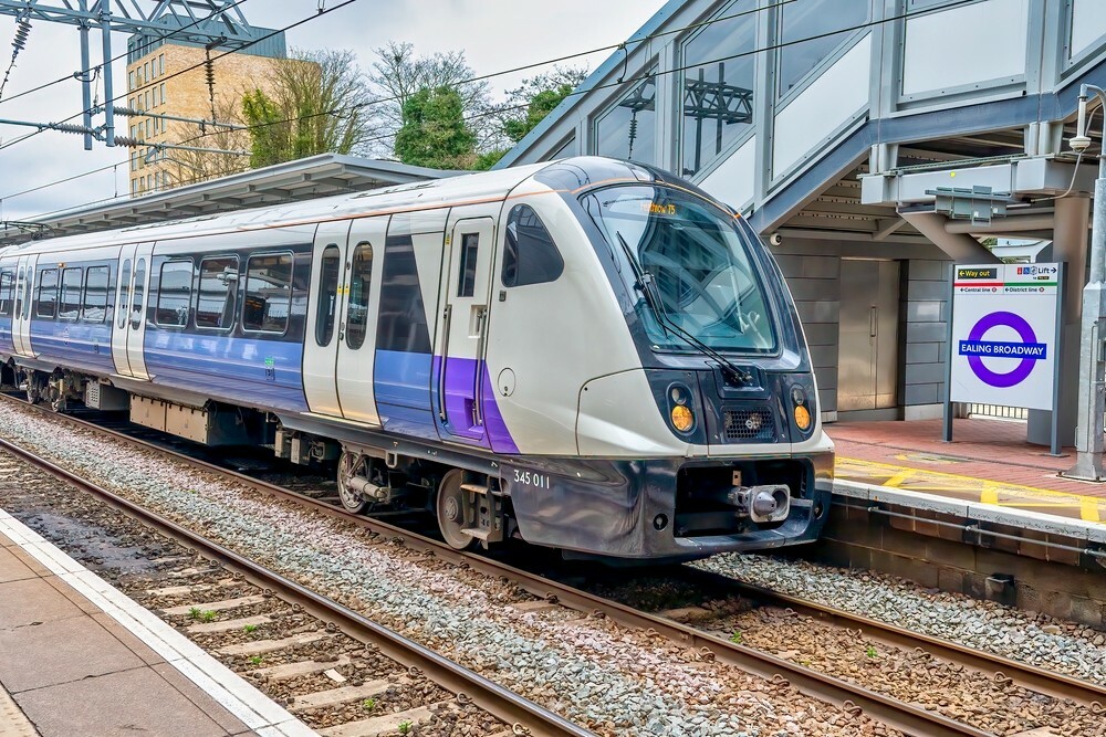 Navigating The Elizabeth Line: Wheelchair User Accessibility Gaps And Solutions Navigating The Elizabeth Line: Wheelchair User Accessibility Gaps And Solutions