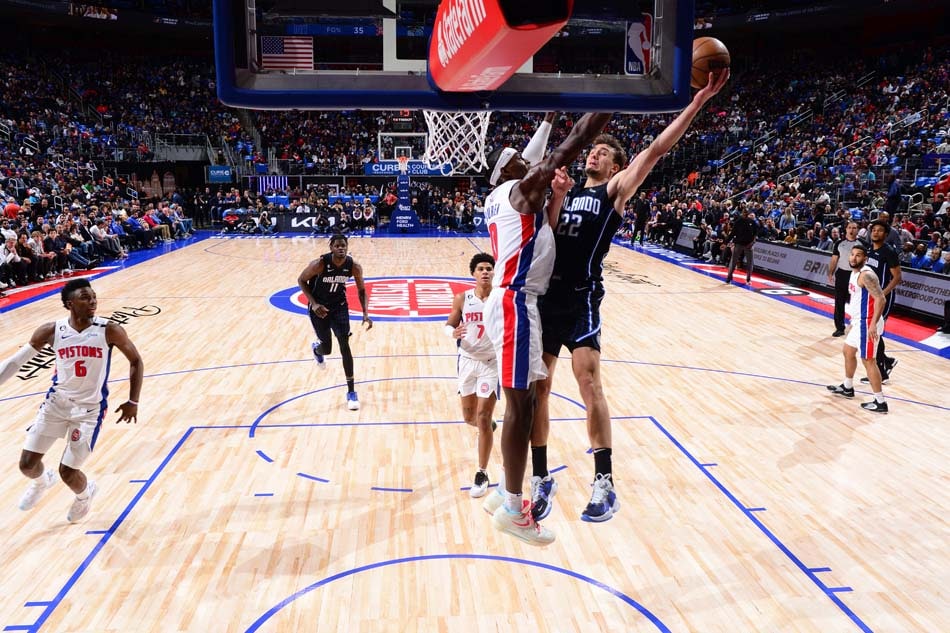 NBA Legend Magic Johnson Predicts Knicks Vs. Pistons Winner NBA Legend Magic Johnson Predicts Knicks Vs. Pistons Winner