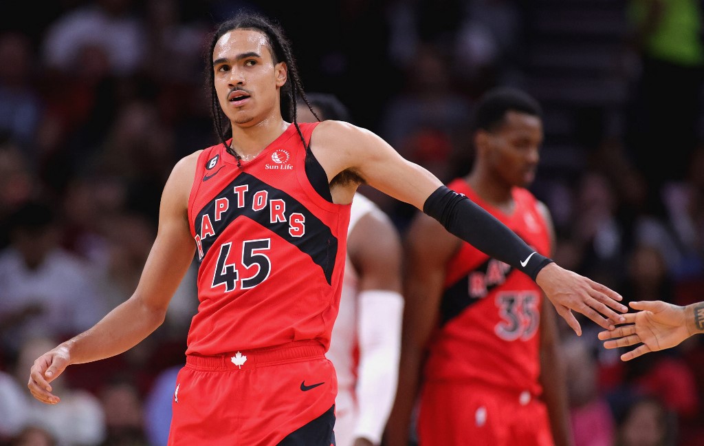NBA:火箭末節逆轉勝暴龍,西區排名大洗牌 NBA:火箭末節逆轉勝暴龍,西區排名大洗牌