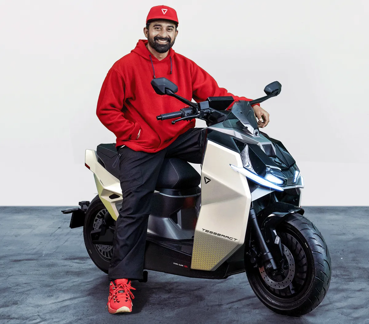 New EV Launch: Ultraviolette Tesseract Electric Scooter Review - Range, Speed, And Design New EV Launch: Ultraviolette Tesseract Electric Scooter Review - Range, Speed, And Design