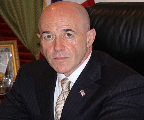 New York's 9/11 Response: The Leadership Of Bernard Kerik New York's 9/11 Response: The Leadership Of Bernard Kerik