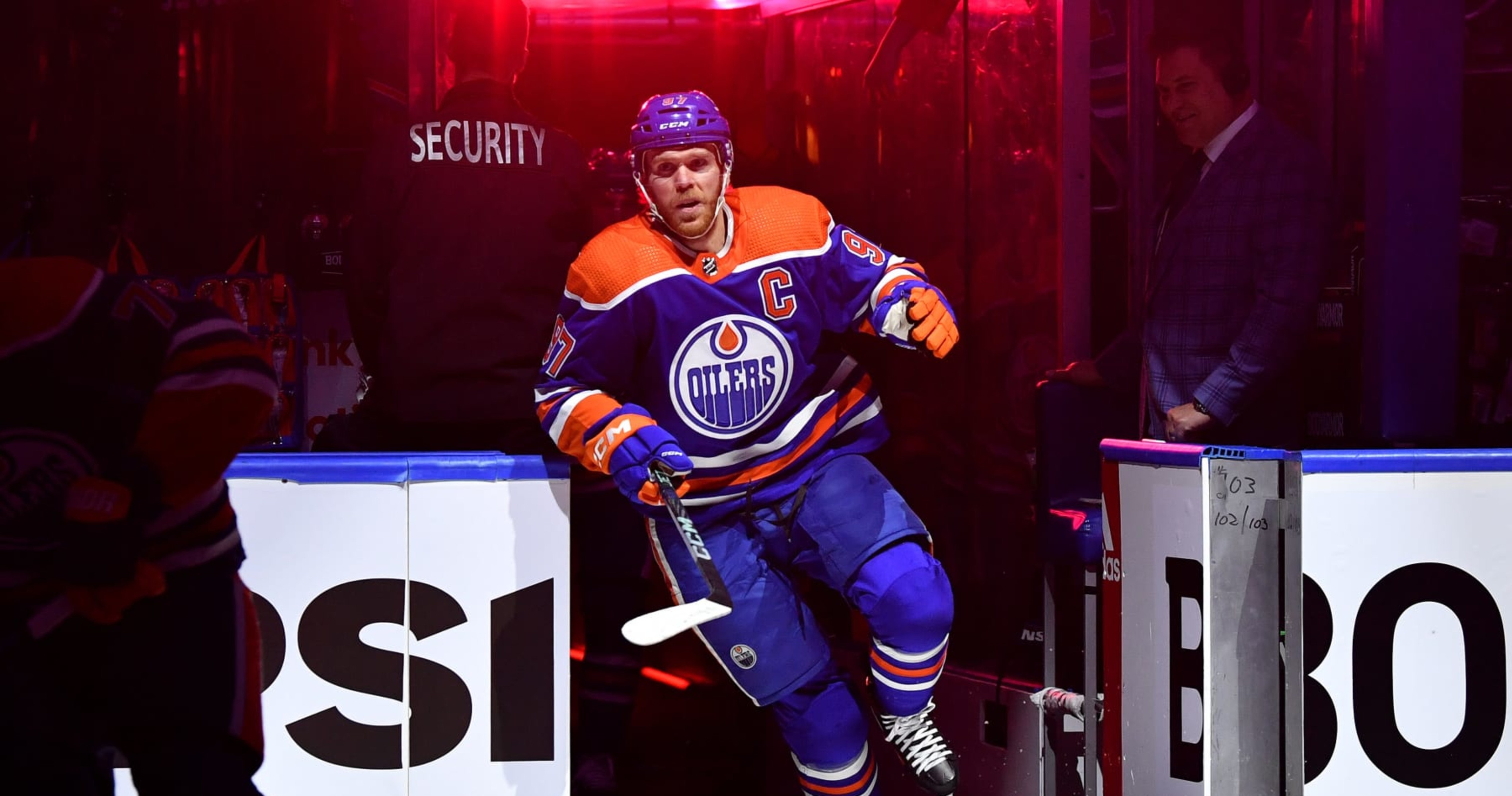 NHL Announces Draisaitl, Hellebuyck, And Kucherov As Hart Trophy Finalists NHL Announces Draisaitl, Hellebuyck, And Kucherov As Hart Trophy Finalists