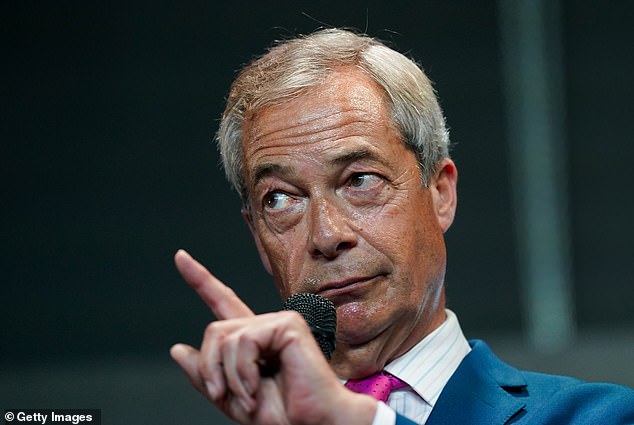 Nigel Farage And Rupert Lowe: Explosive Text Messages Revealed Nigel Farage And Rupert Lowe: Explosive Text Messages Revealed