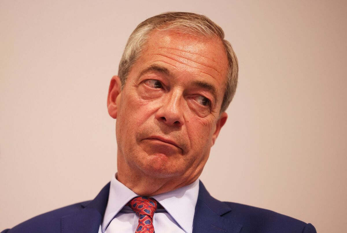 Nigel Farage's Reform UK: A Party In Crisis? Ex-Deputy's Actions Spark Concerns Nigel Farage's Reform UK: A Party In Crisis? Ex-Deputy's Actions Spark Concerns