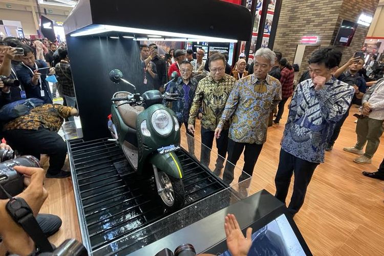 Ninja 500 Bersolek: Analisis Harga Di Pasar >Rp 100 Juta Ninja 500 Bersolek: Analisis Harga Di Pasar >Rp 100 Juta