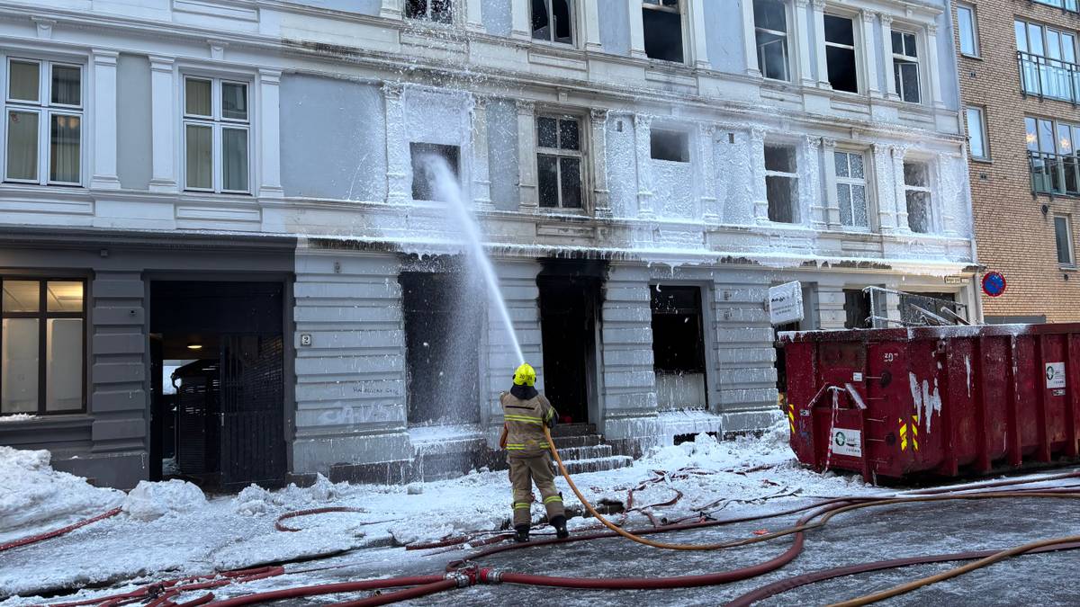Nyhetsvarsel Oslo: Stor Brann Involverer Fire Båter Nyhetsvarsel Oslo: Stor Brann Involverer Fire Båter