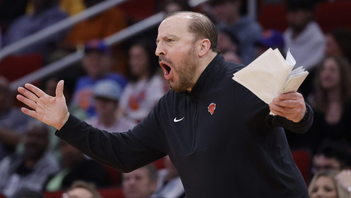 Officials Admit Missed Call In Knicks-Pistons Game Officials Admit Missed Call In Knicks-Pistons Game