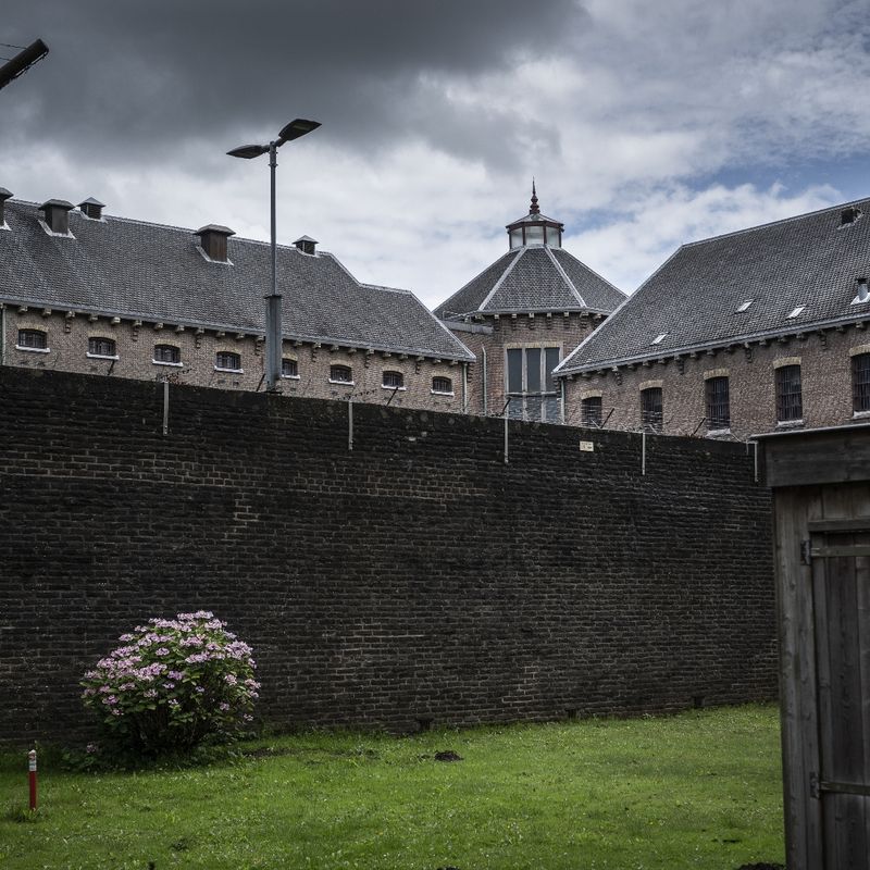 Onderzoek Naar Steekincident In Van Mesdagkliniek: De Rol Van Malek F. Onderzoek Naar Steekincident In Van Mesdagkliniek: De Rol Van Malek F.