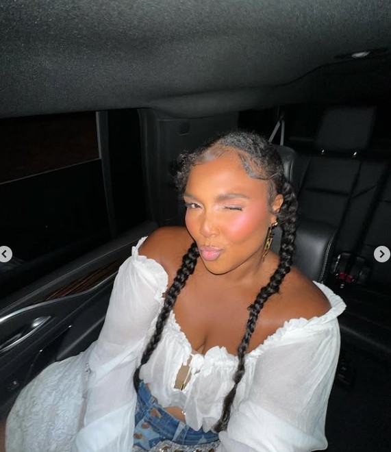 Oscars 2024: Lizzo's Jaw-Dropping Weight Loss Revealed Oscars 2024: Lizzo's Jaw-Dropping Weight Loss Revealed