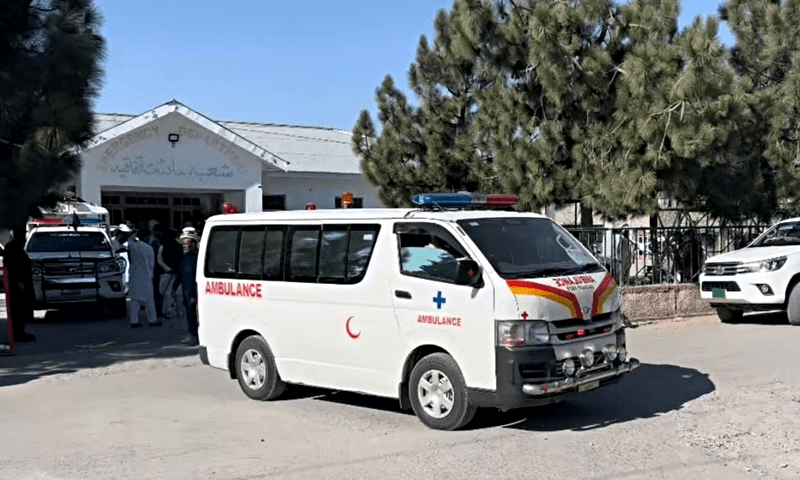 پاکستان: جعلی دستاویزات اور گداگری میں ملوث خواتین سمیت تین افراد گرفتار پاکستان: جعلی دستاویزات اور گداگری میں ملوث خواتین سمیت تین افراد گرفتار