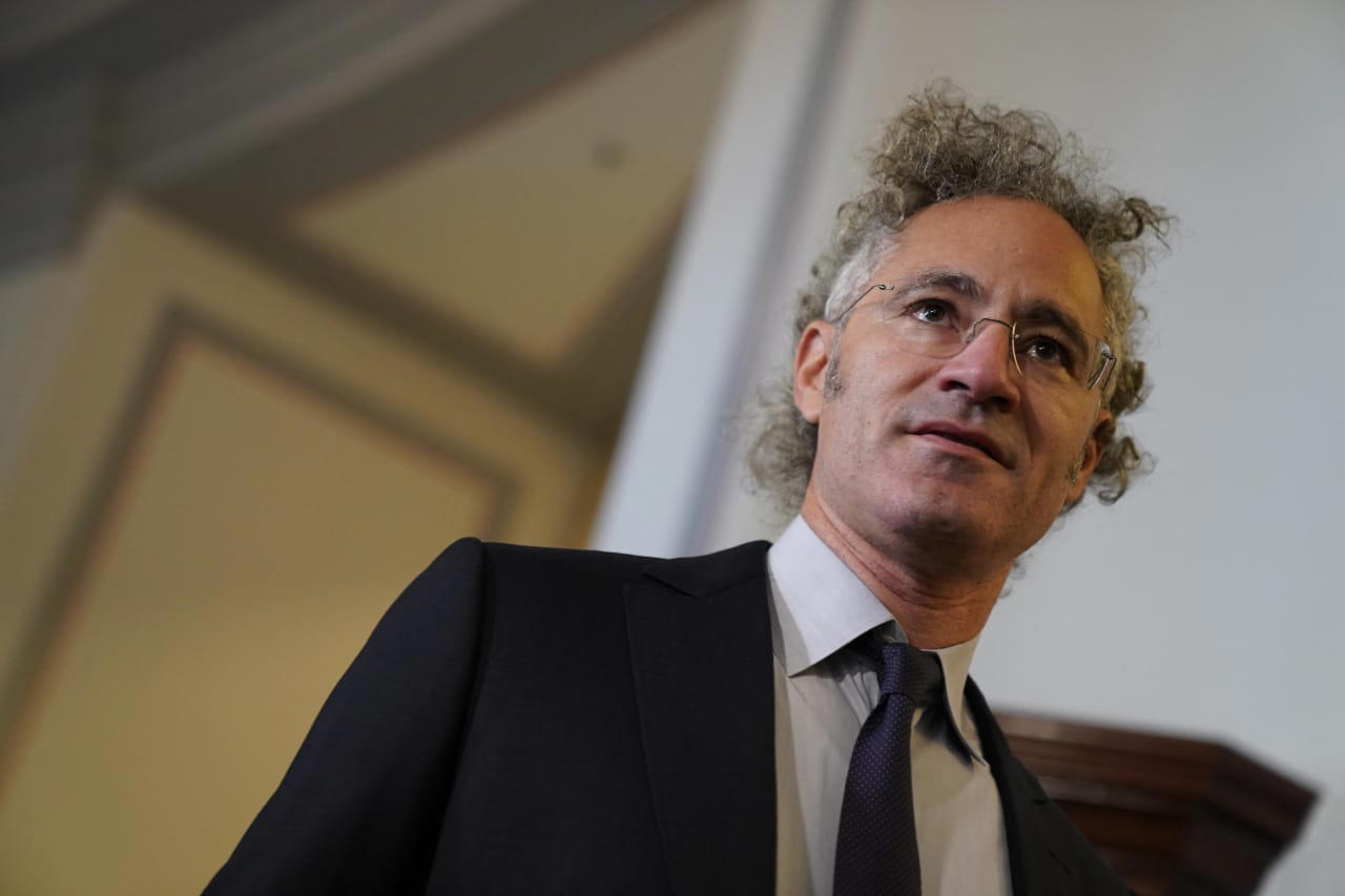 Palantir's Stock: A History Of Volatility And Its Current Valuation Palantir's Stock: A History Of Volatility And Its Current Valuation